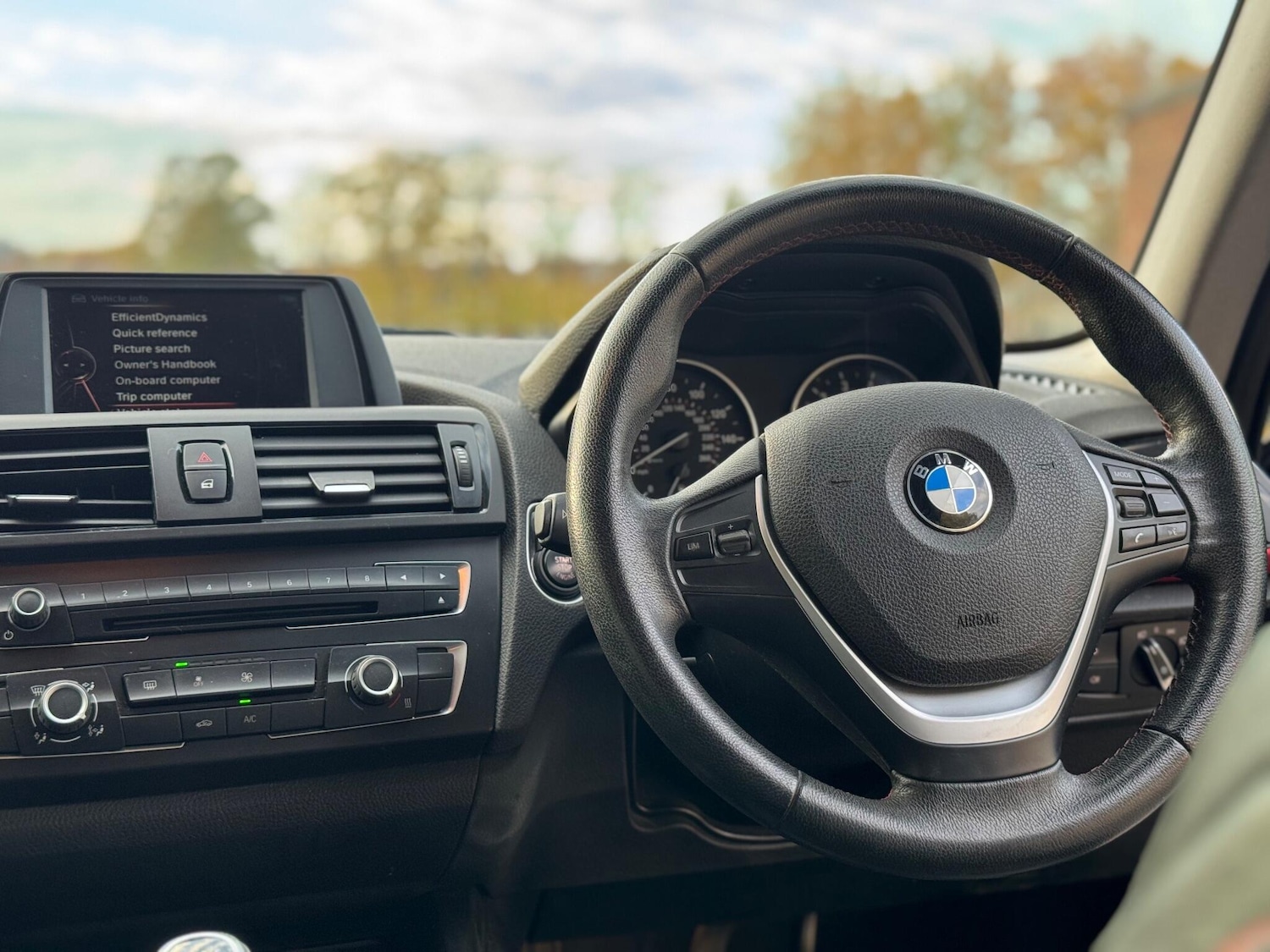 Used BMW 1 Series 2014 for sale - 76484616: Photo 32