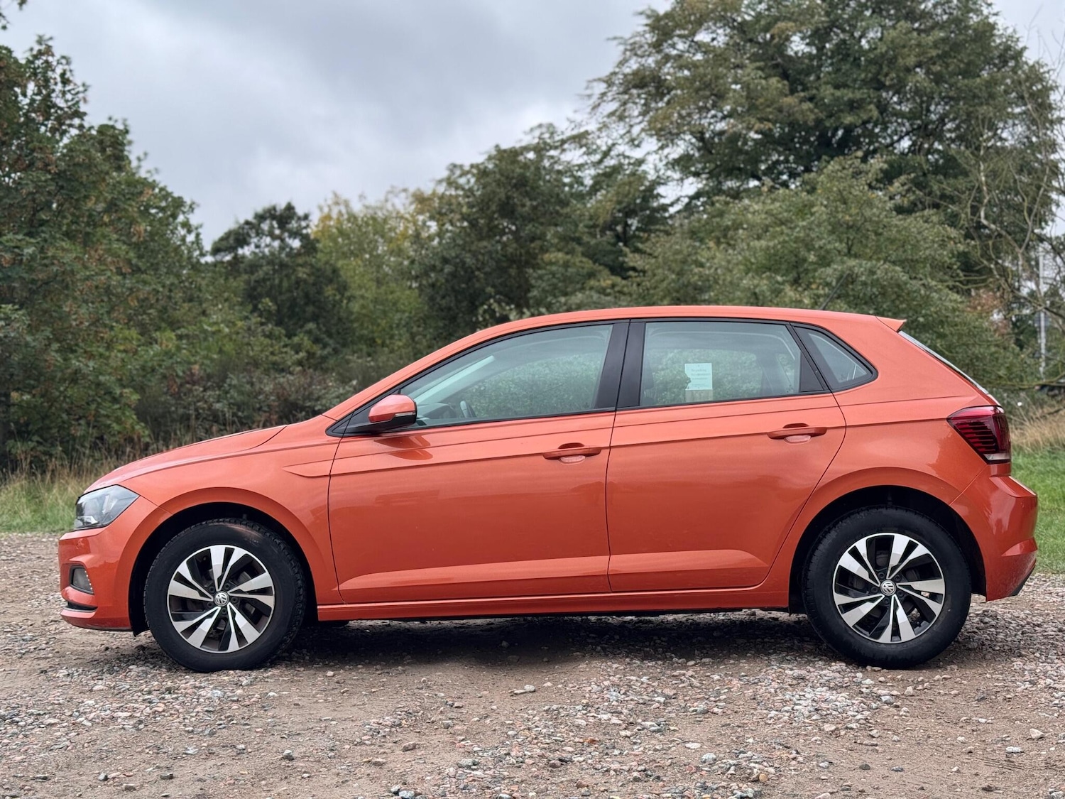 Used Volkswagen Polo 2018 for sale - 76549371: Photo 11