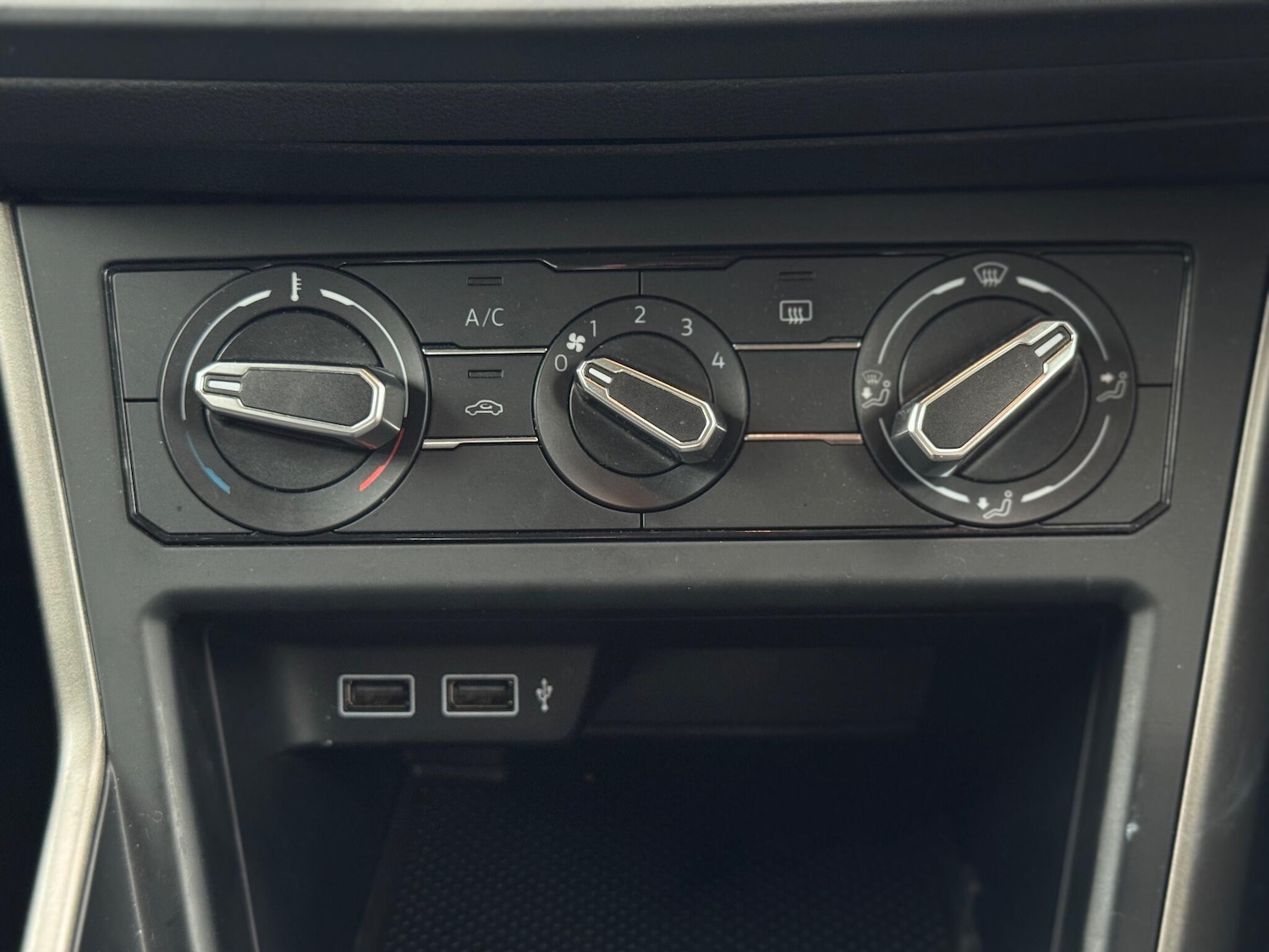 Used Volkswagen Polo 2018 for sale - 76549371: Photo 26