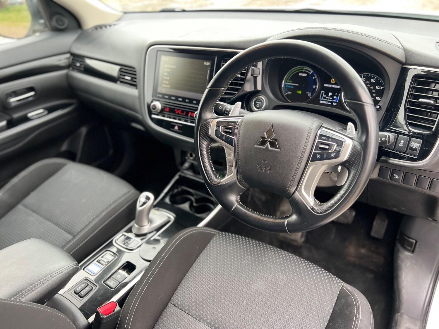 Used Mitsubishi Outlander for sale - 76994376: Photo 24
