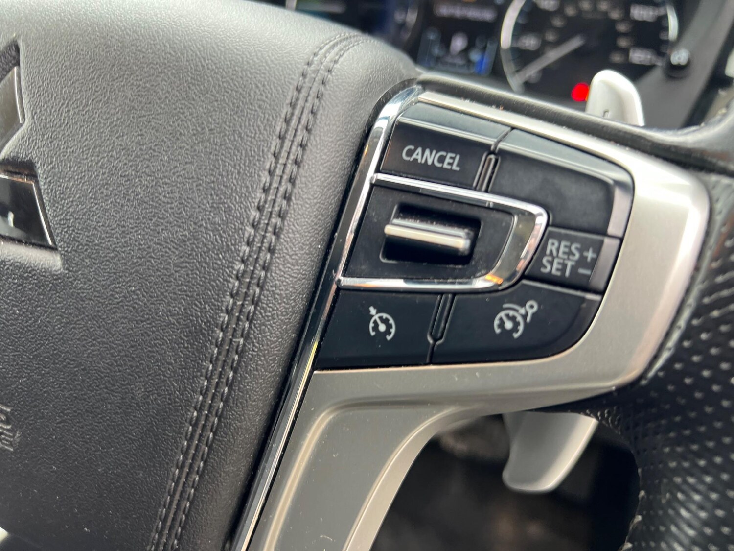 Used Mitsubishi Outlander for sale - 76994376: Photo 26