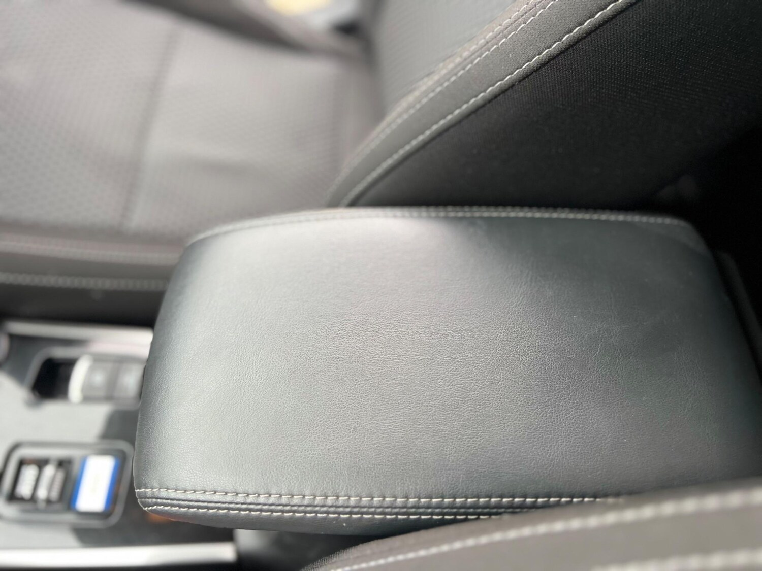 Used Mitsubishi Outlander for sale - 76994376: Photo 38