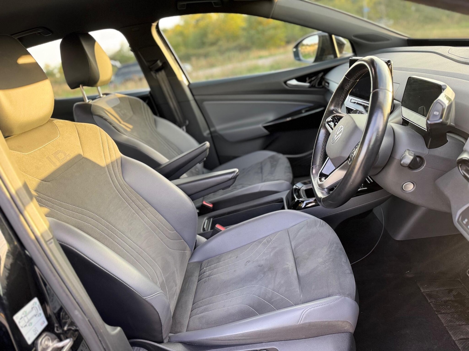 Used Volkswagen ID.4 2022 for sale - 76549372: Photo 21