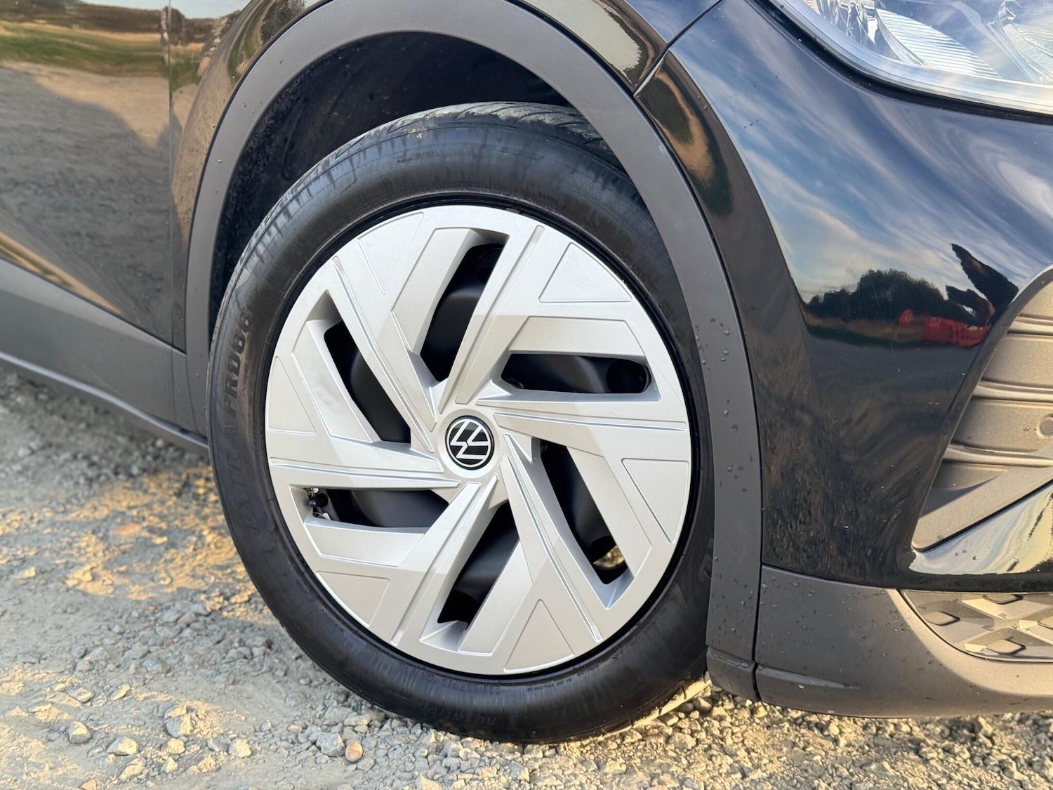 Used Volkswagen ID.4 2022 for sale - 76549372: Photo 3