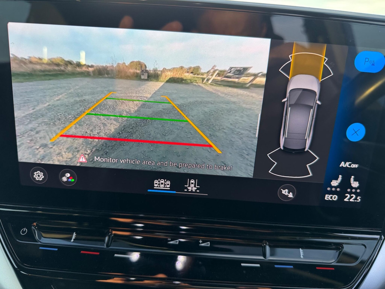 Used Volkswagen ID.4 2022 for sale - 76549372: Photo 32