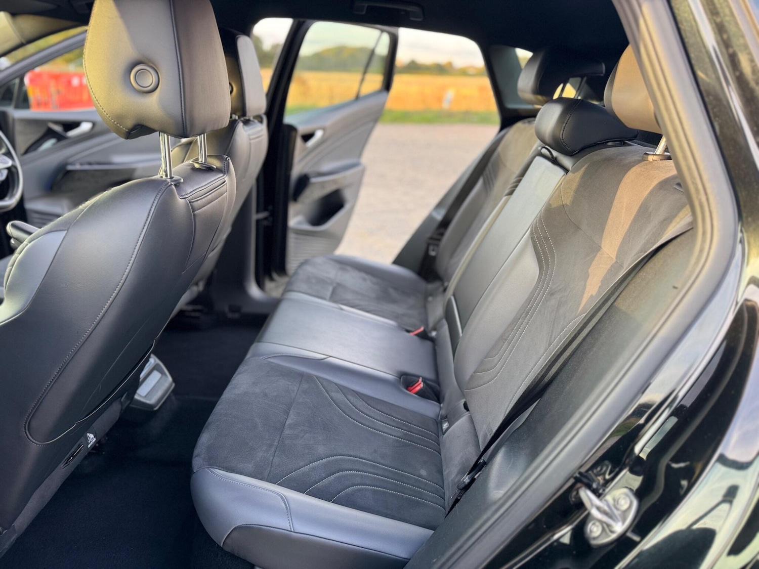 Used Volkswagen ID.4 2022 for sale - 76549372: Photo 43