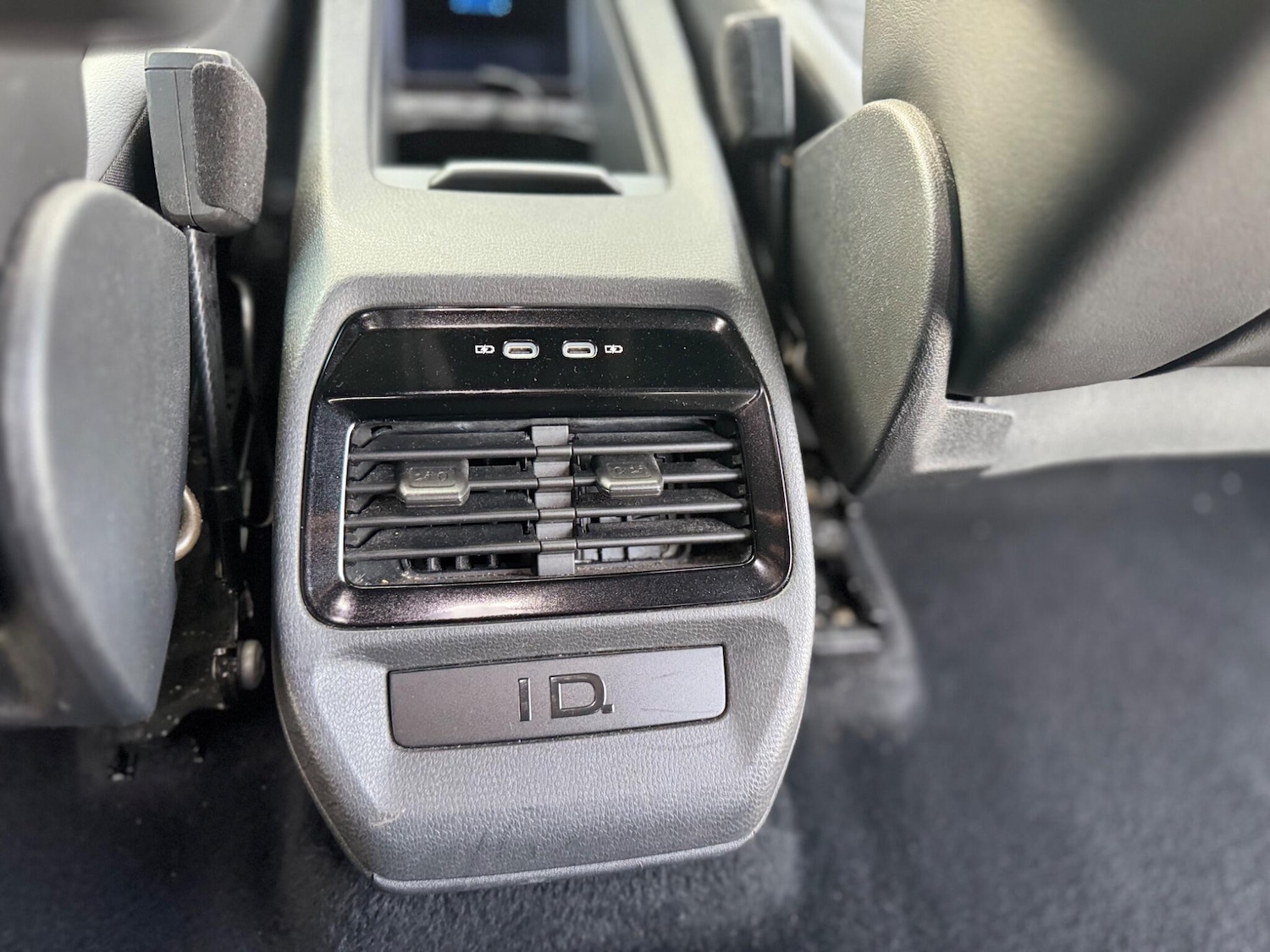 Used Volkswagen ID.4 2022 for sale - 76549372: Photo 46