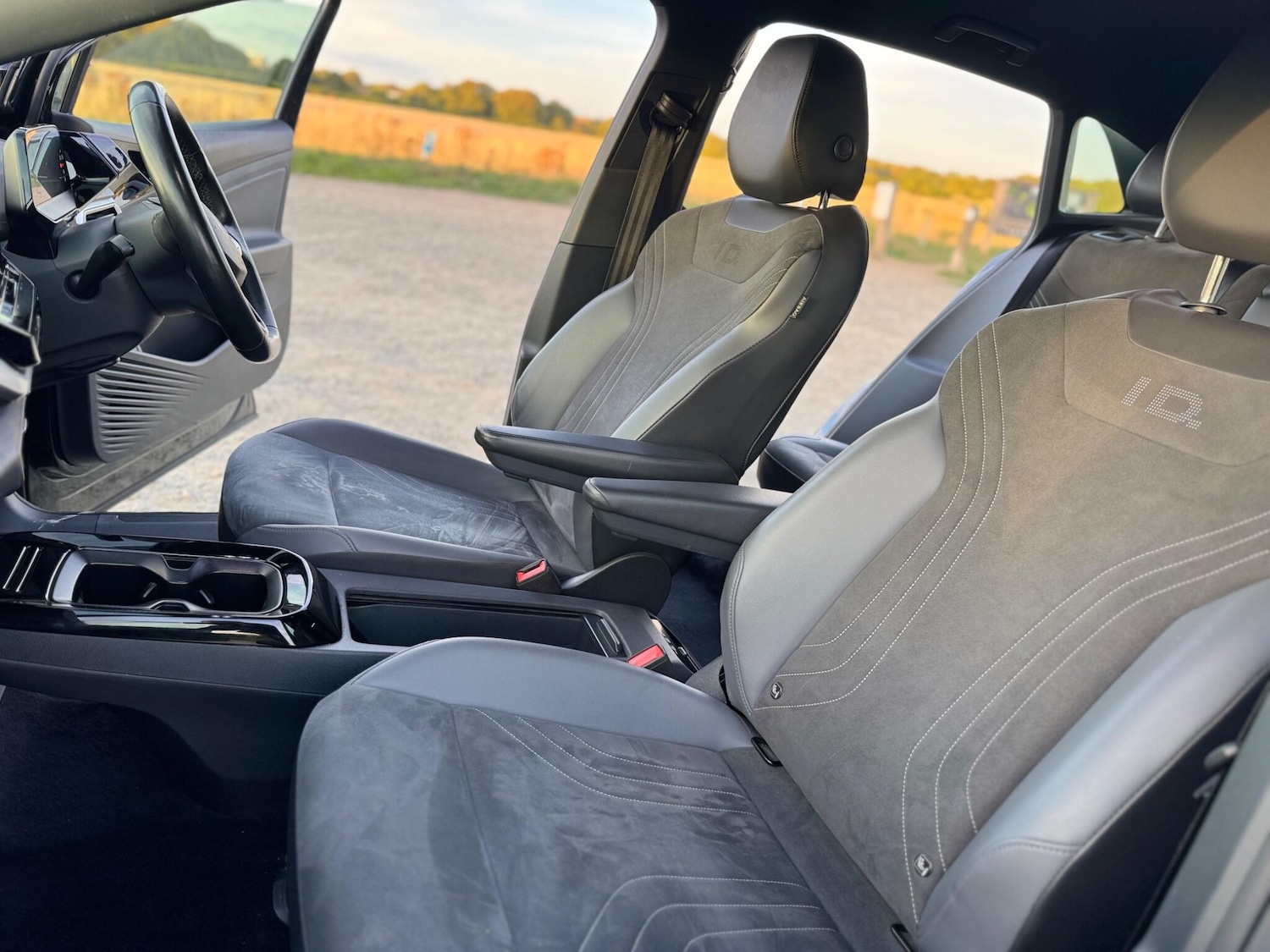 Used Volkswagen ID.4 2022 for sale - 76549372: Photo 48