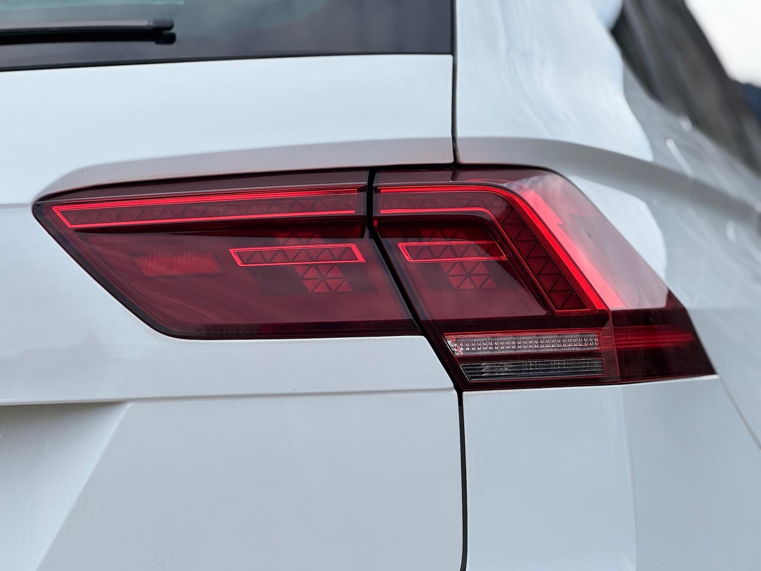 Used Volkswagen Tiguan 2019 for sale - 76825008: Photo 15