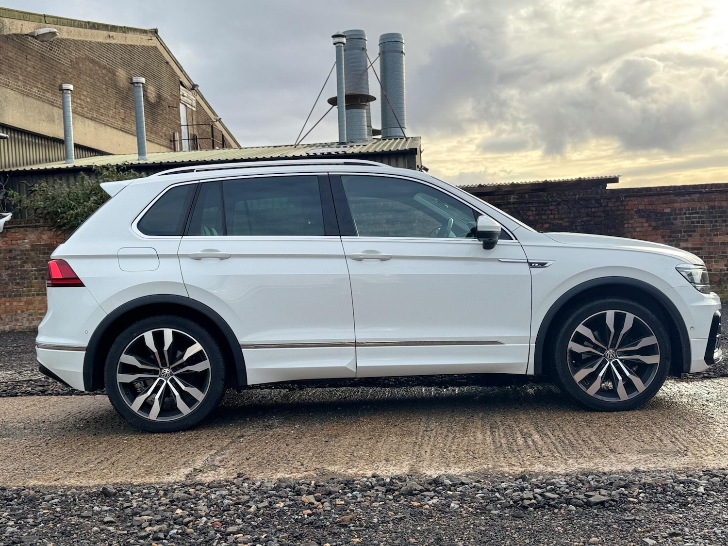 Used Volkswagen Tiguan 2019 for sale - 76825008: Photo 22