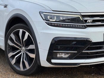 Used Volkswagen Tiguan 2019 for sale - 76825008: Photo
