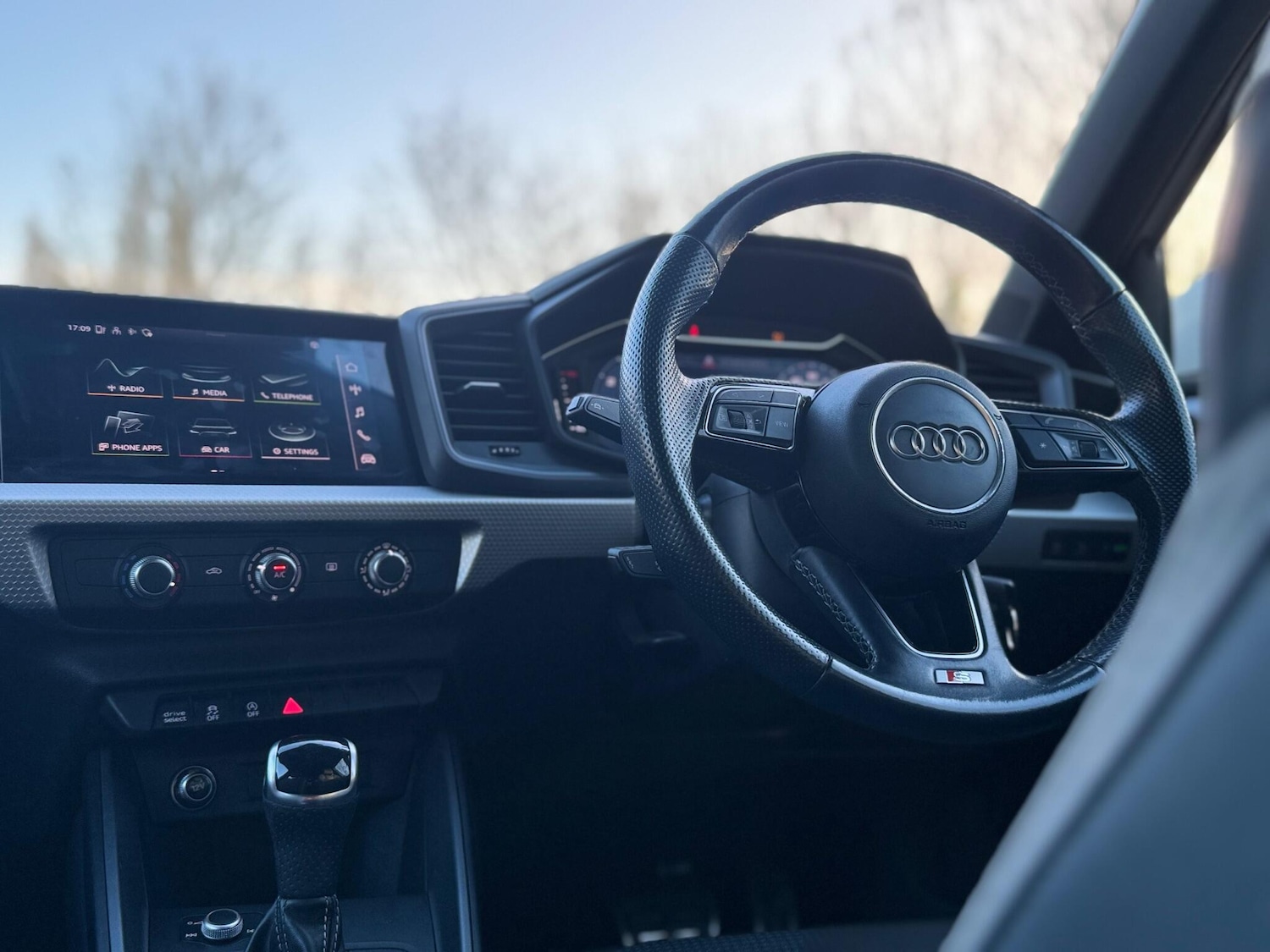 Used Audi A1 for sale - 77016227: Photo 15