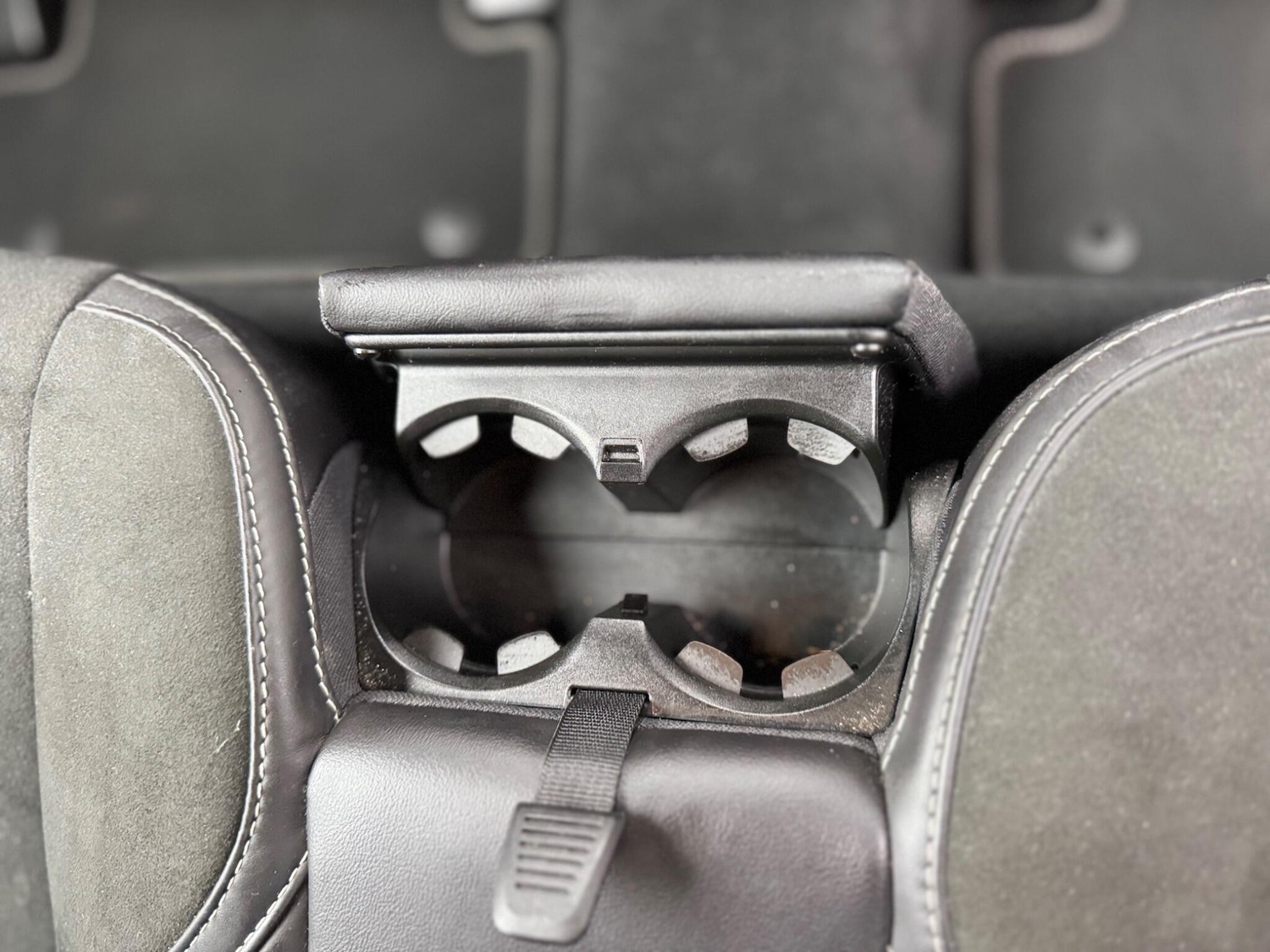 Used Volvo V40 2019 for sale - 76550595: Photo 39