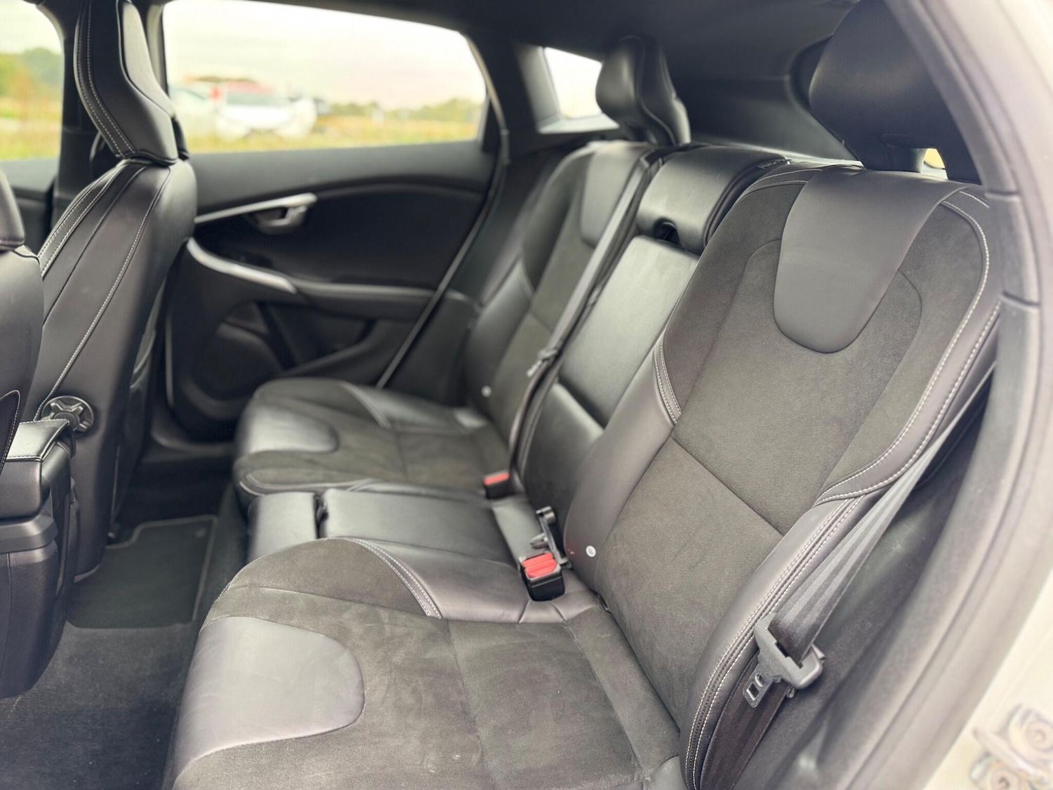 Used Volvo V40 2019 for sale - 76550595: Photo 46