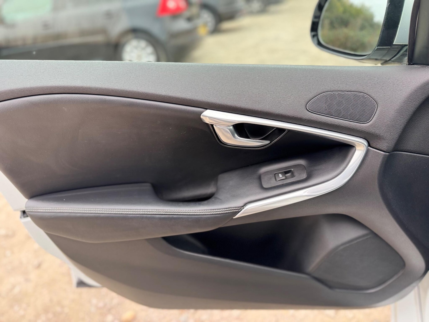 Used Volvo V40 2019 for sale - 76550595: Photo 52