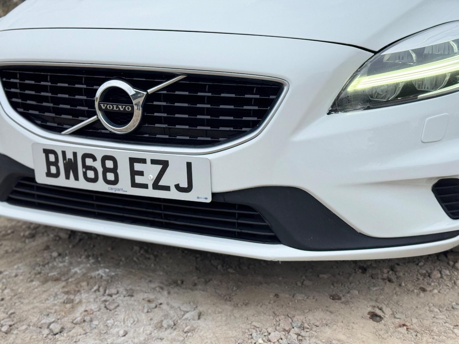 Used Volvo V40 2019 for sale - 76550595: Photo 6