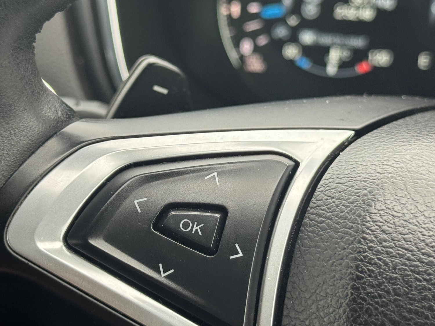 Used Ford Mondeo 2015 for sale - 76824005: Photo 32