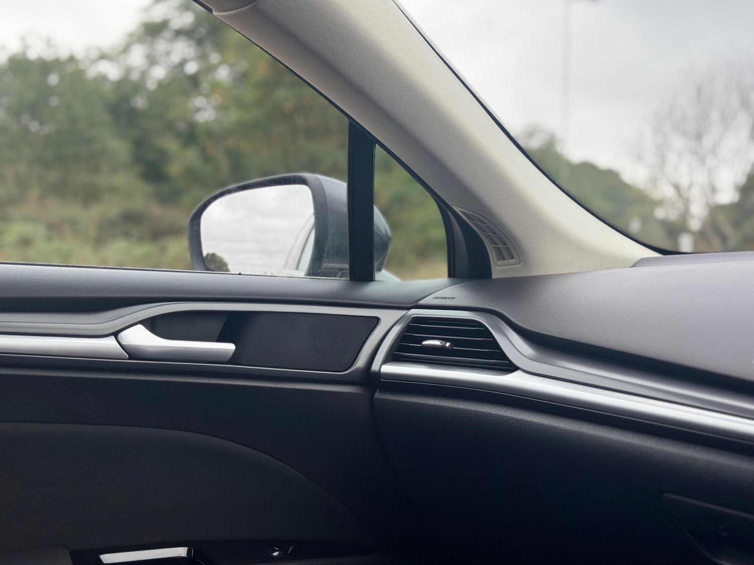 Used Ford Mondeo 2015 for sale - 76824005: Photo 34