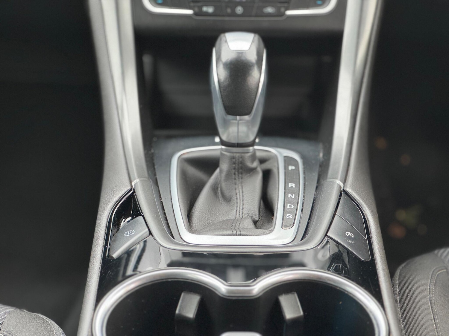 Used Ford Mondeo 2015 for sale - 76824005: Photo 40