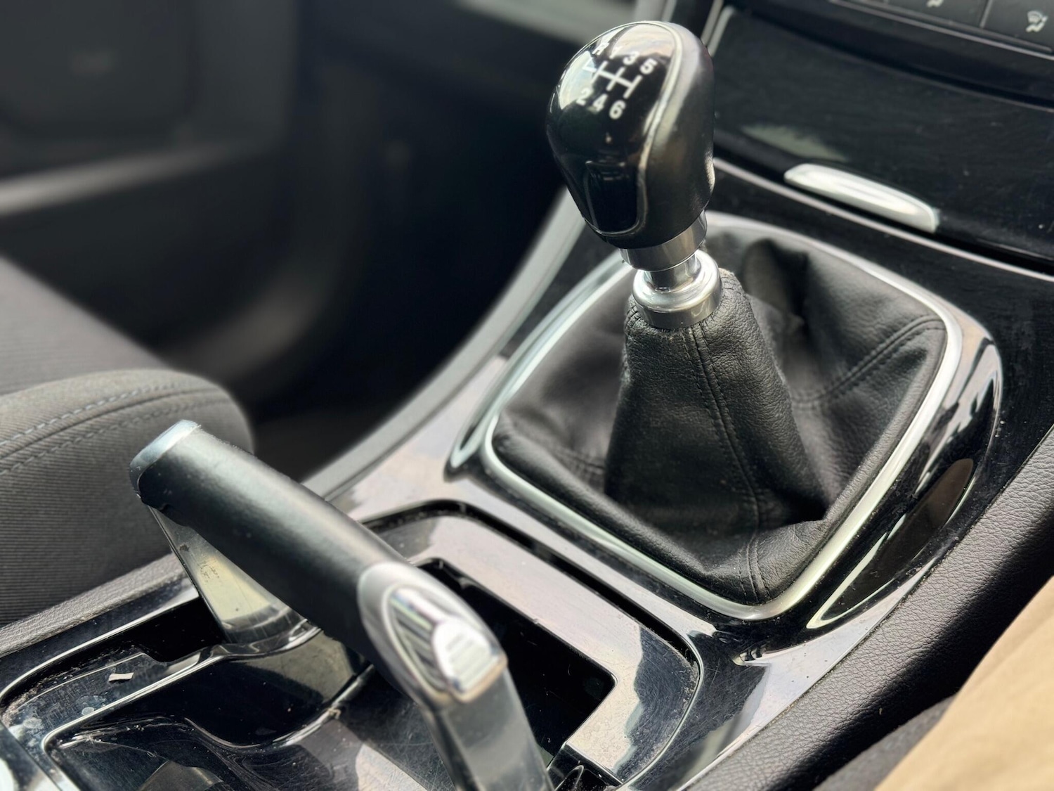 Used Ford S-Max 2011 for sale - 76549332: Photo 31