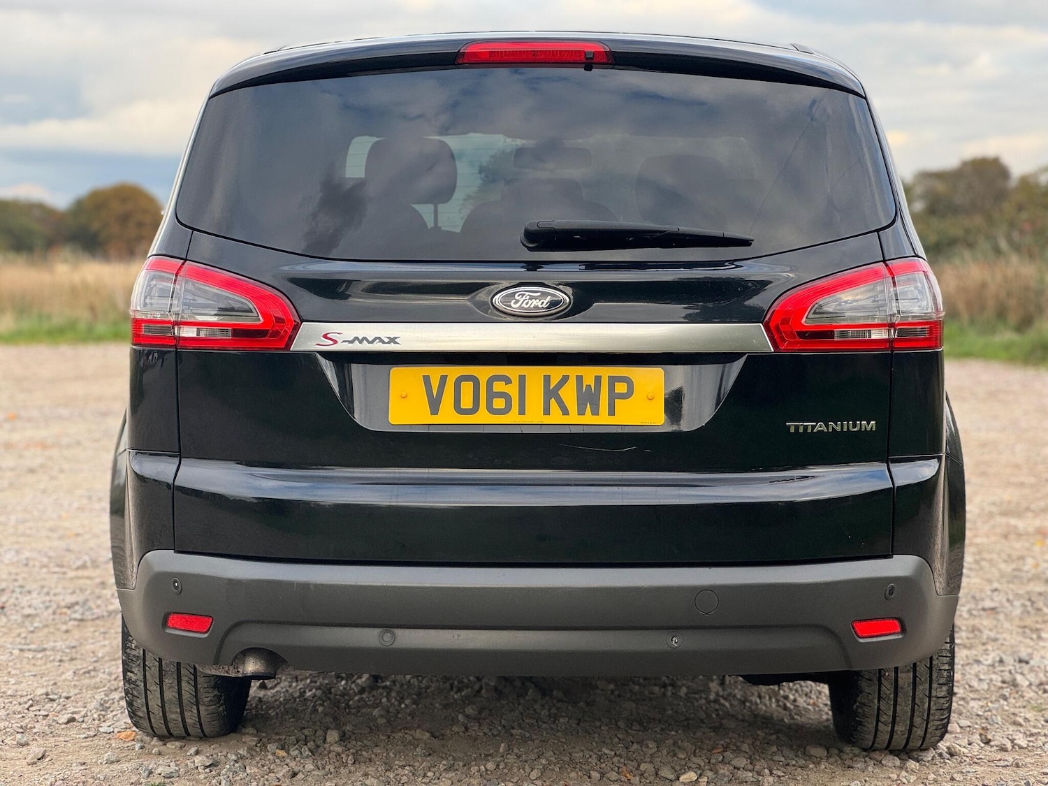 Used Ford S-Max 2011 for sale - 76549332: Photo 9