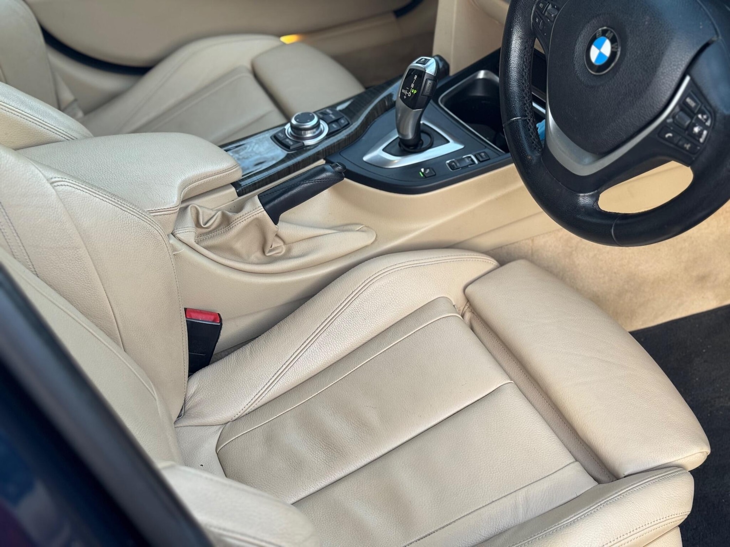 Used BMW 3 Series 2012 for sale - 76935838: Photo 23