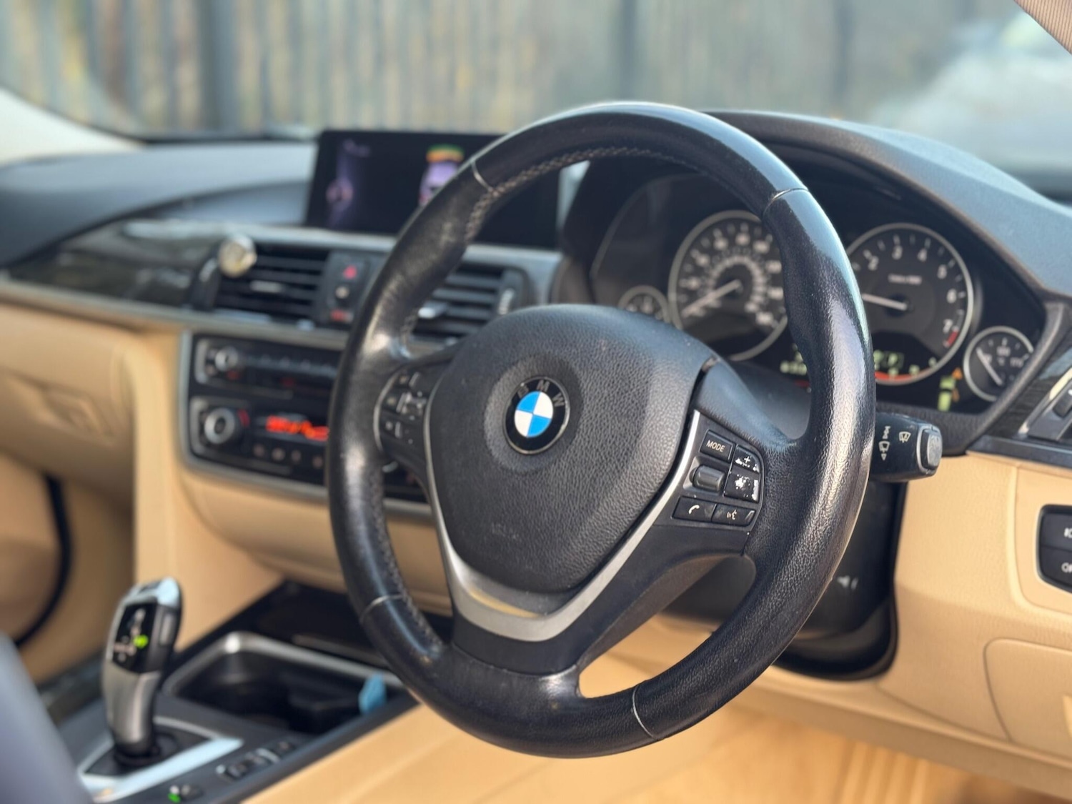 Used BMW 3 Series 2012 for sale - 76935838: Photo 26