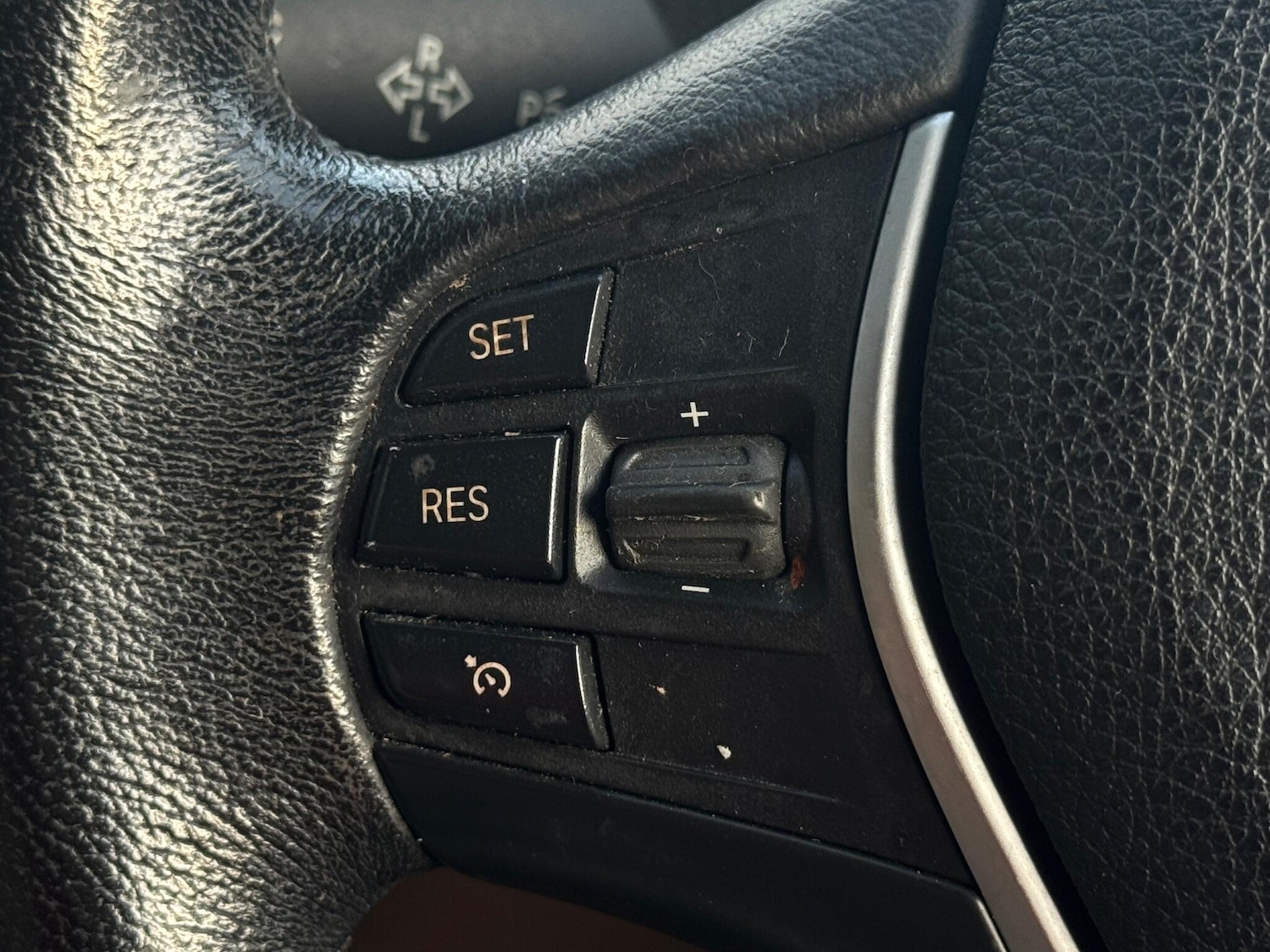 Used BMW 3 Series 2012 for sale - 76935838: Photo 29