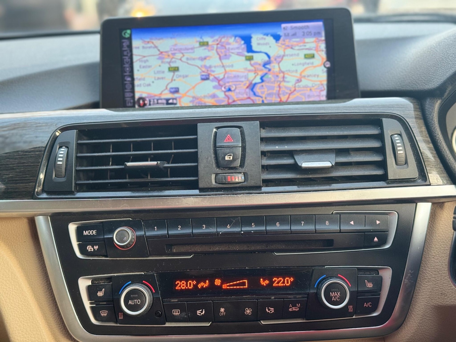 Used BMW 3 Series 2012 for sale - 76935838: Photo 31