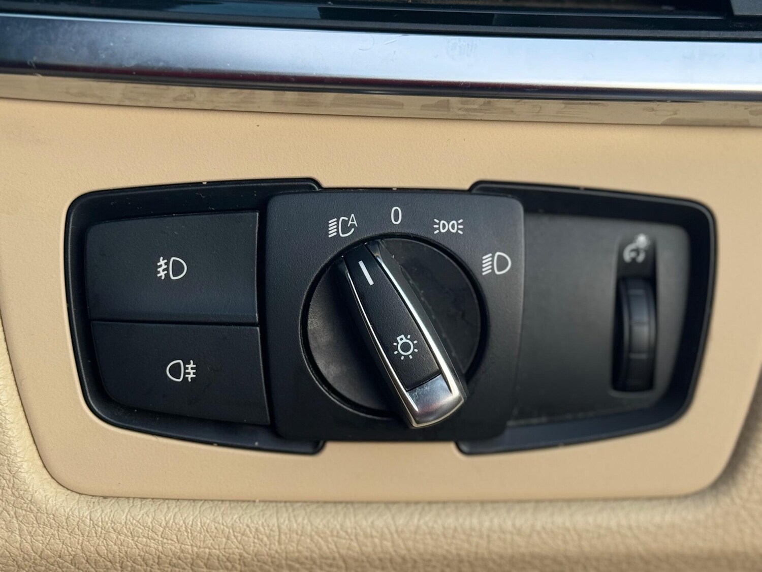 Used BMW 3 Series 2012 for sale - 76935838: Photo 33