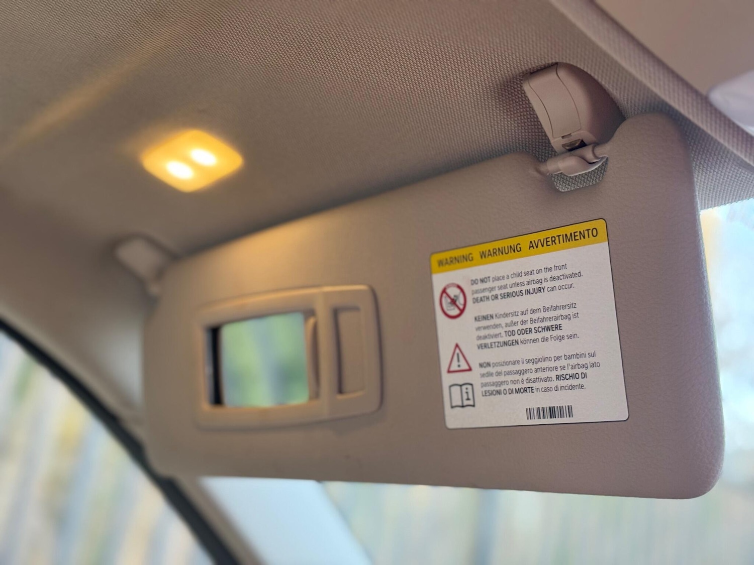 Used BMW 3 Series 2012 for sale - 76935838: Photo 40