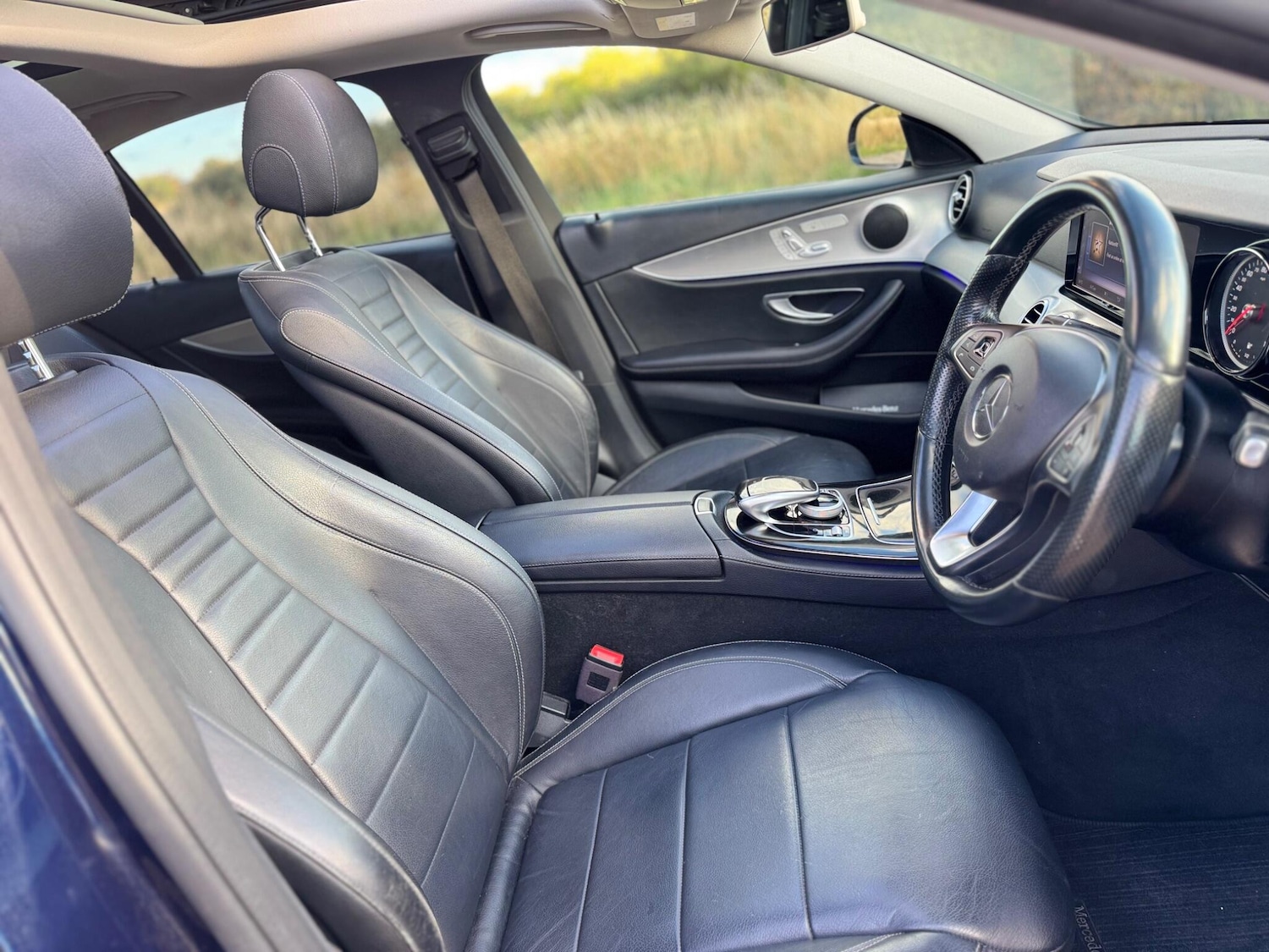 Used Mercedes-Benz E Class 2017 for sale - 76549359: Photo 24