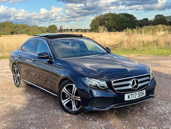 Used Mercedes-Benz E Class 2017 for sale - 76549359: Photo