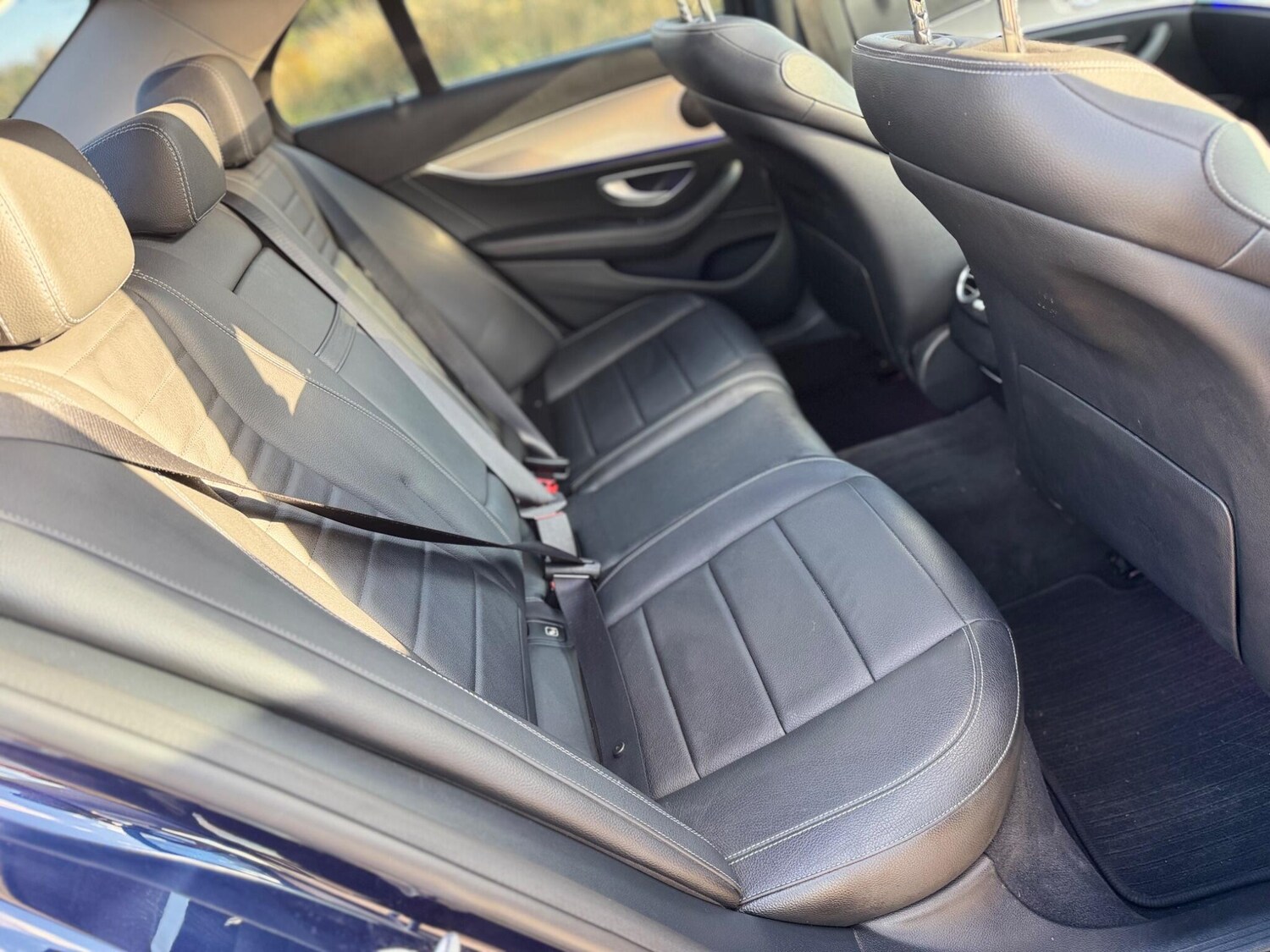 Used Mercedes-Benz E Class 2017 for sale - 76549359: Photo 33