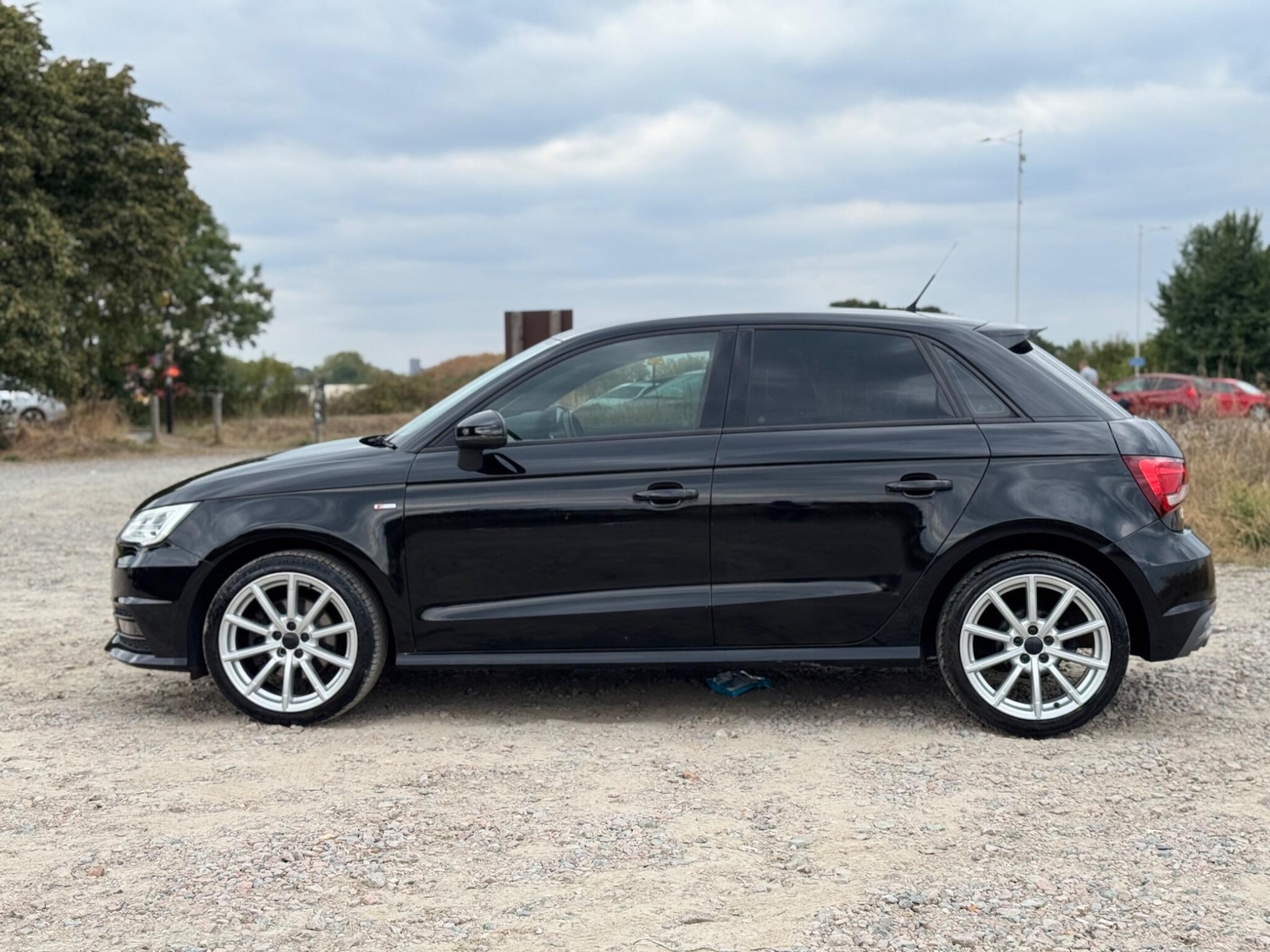 Used Audi A1 2015 for sale - 76550657: Photo 10