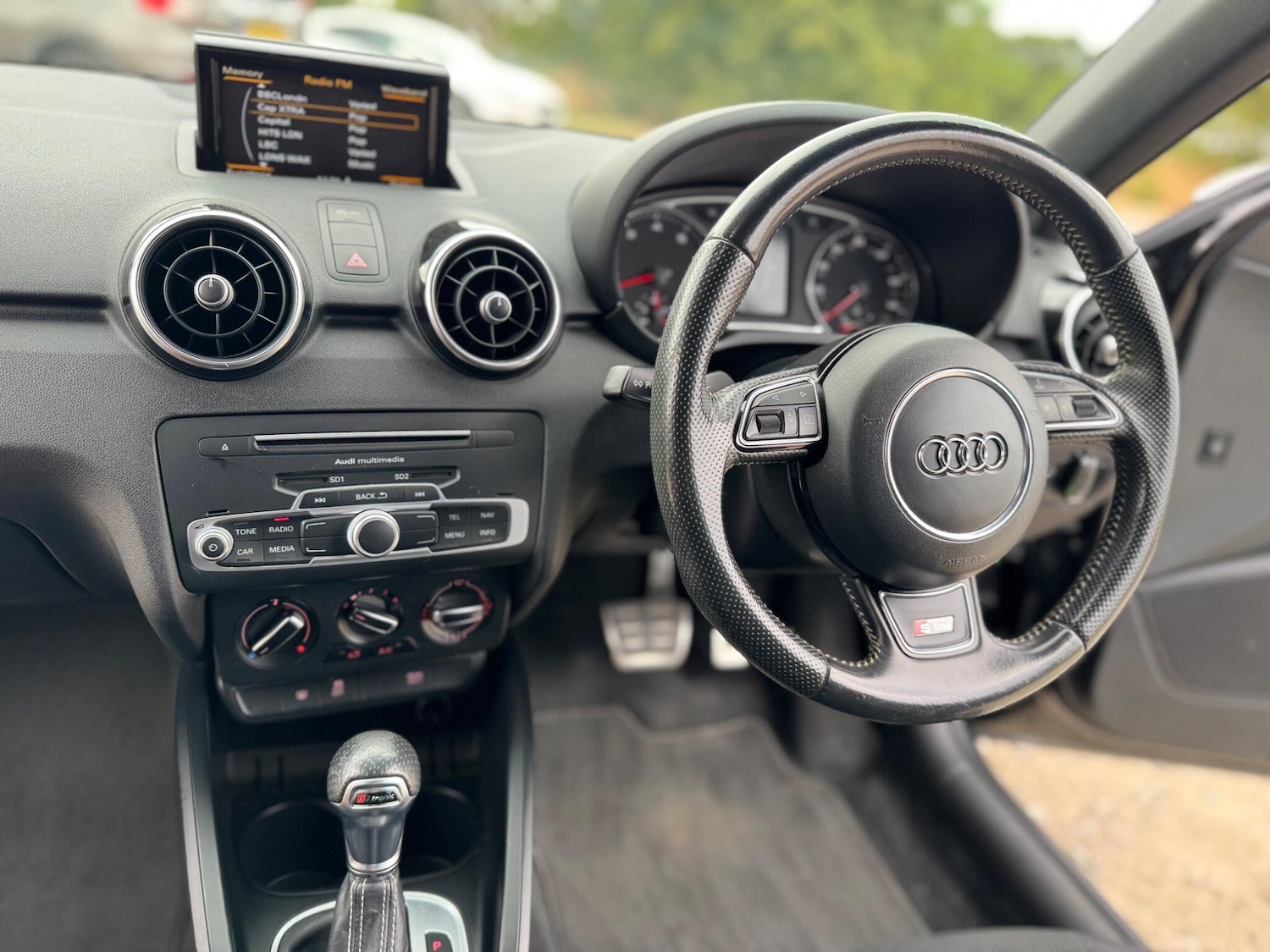 Used Audi A1 2015 for sale - 76550657: Photo 37