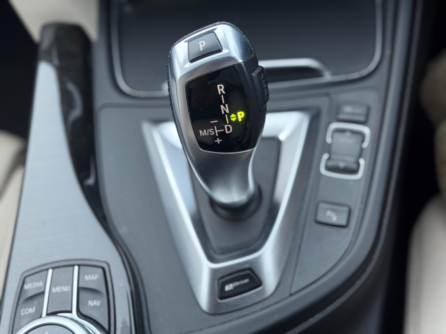 Used BMW 3 Series 2017 for sale - 76549746: Photo 35