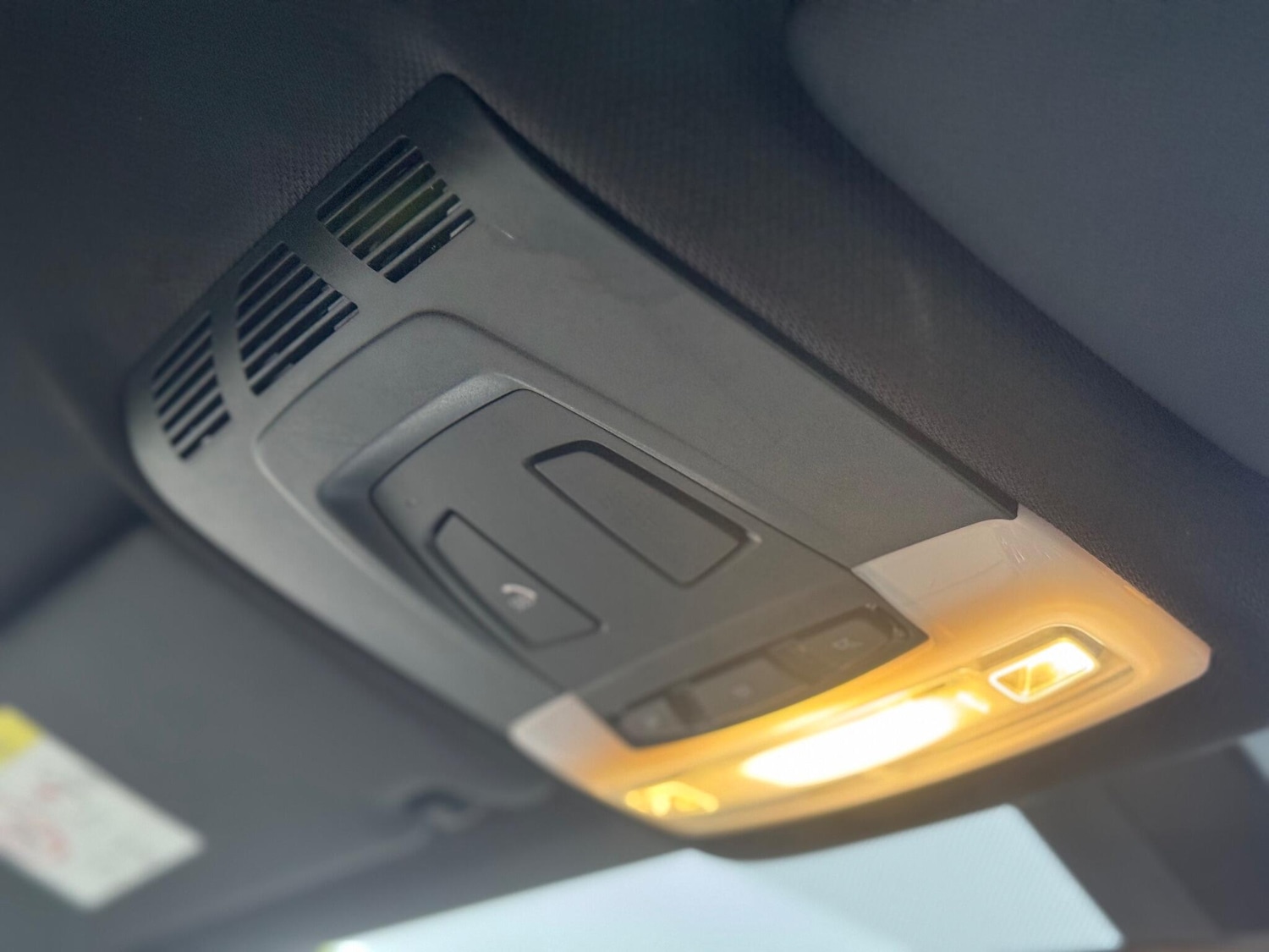 Used BMW 3 Series 2017 for sale - 76549746: Photo 37