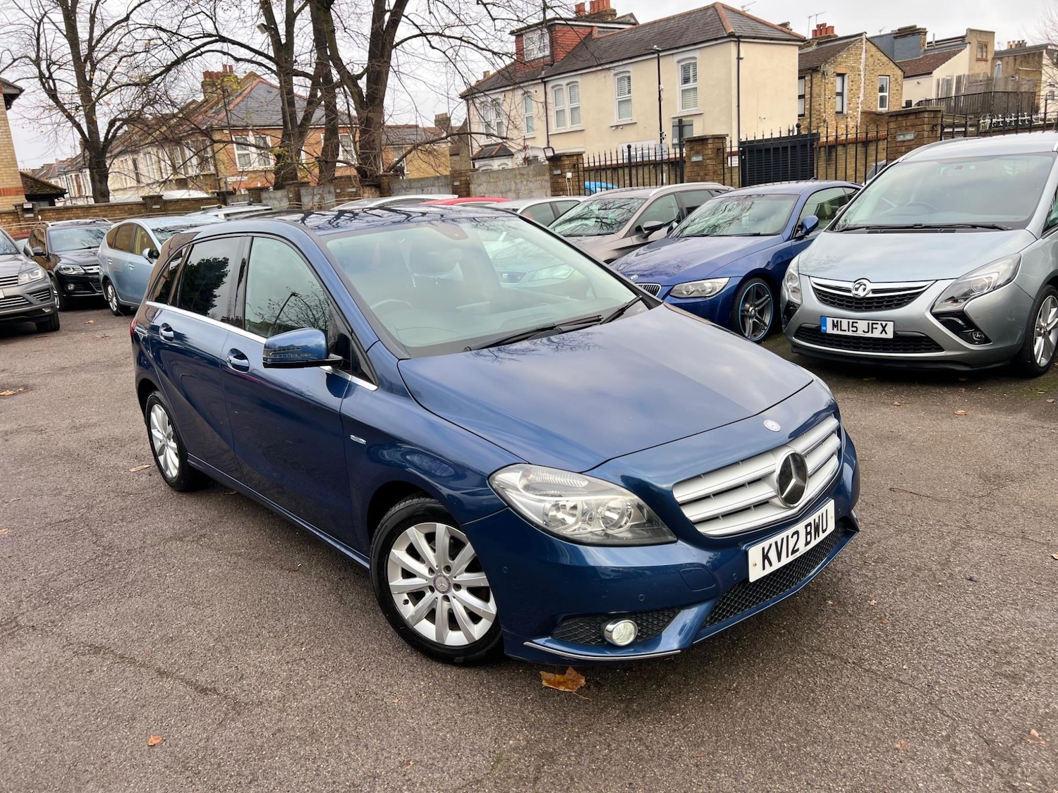 Used Mercedes-Benz B Class 2012 for sale - 76549401: Photo 2