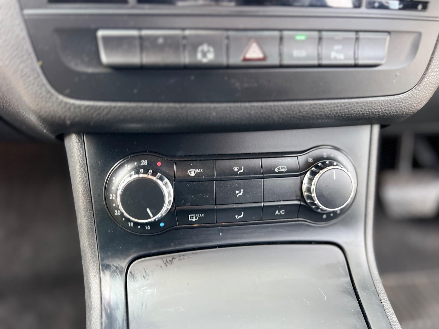 Used Mercedes-Benz B Class 2012 for sale - 76549401: Photo 25