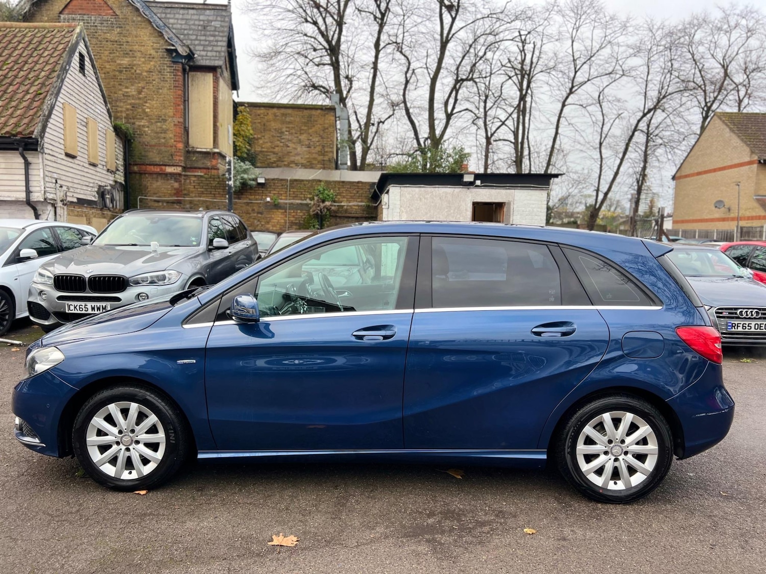 Used Mercedes-Benz B Class 2012 for sale - 76549401: Photo 4