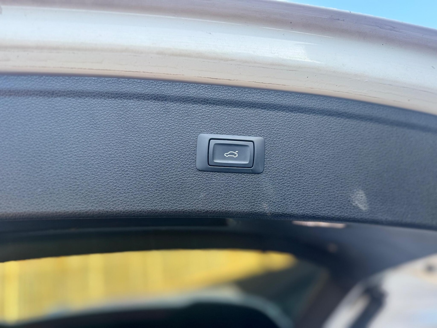 Used Audi Q5 2019 for sale - 76823934: Photo 60