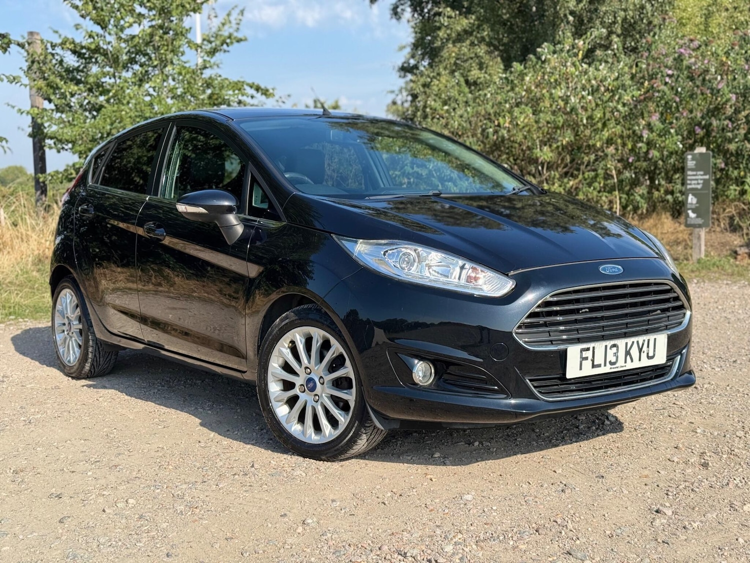 Used Ford Fiesta 2013 for sale - 76549679: Photo 1