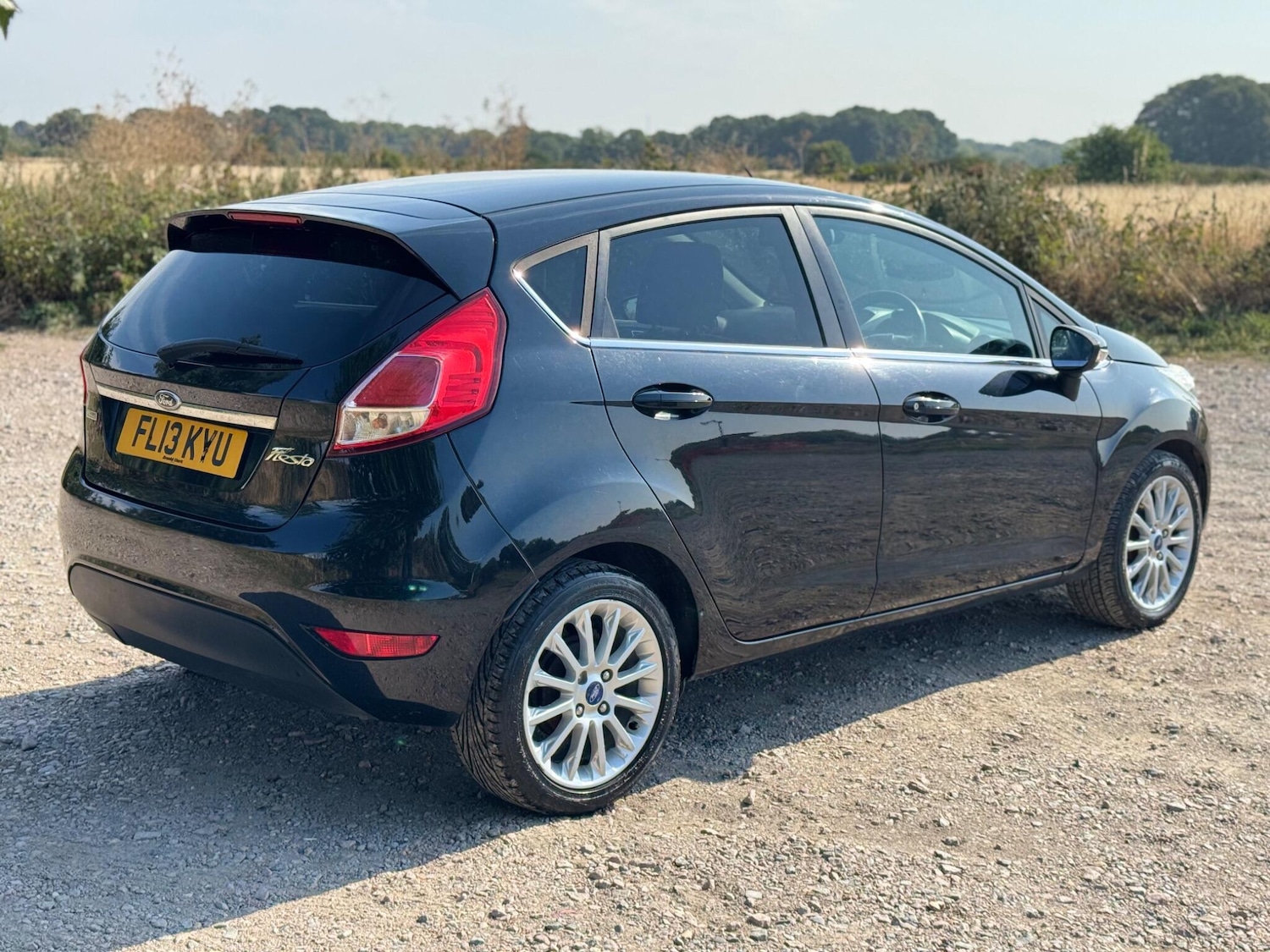 Used Ford Fiesta 2013 for sale - 76549679: Photo 11