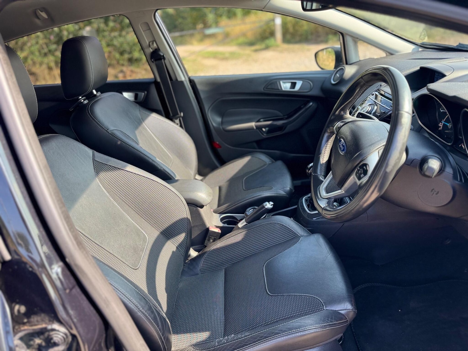 Used Ford Fiesta 2013 for sale - 76549679: Photo 18