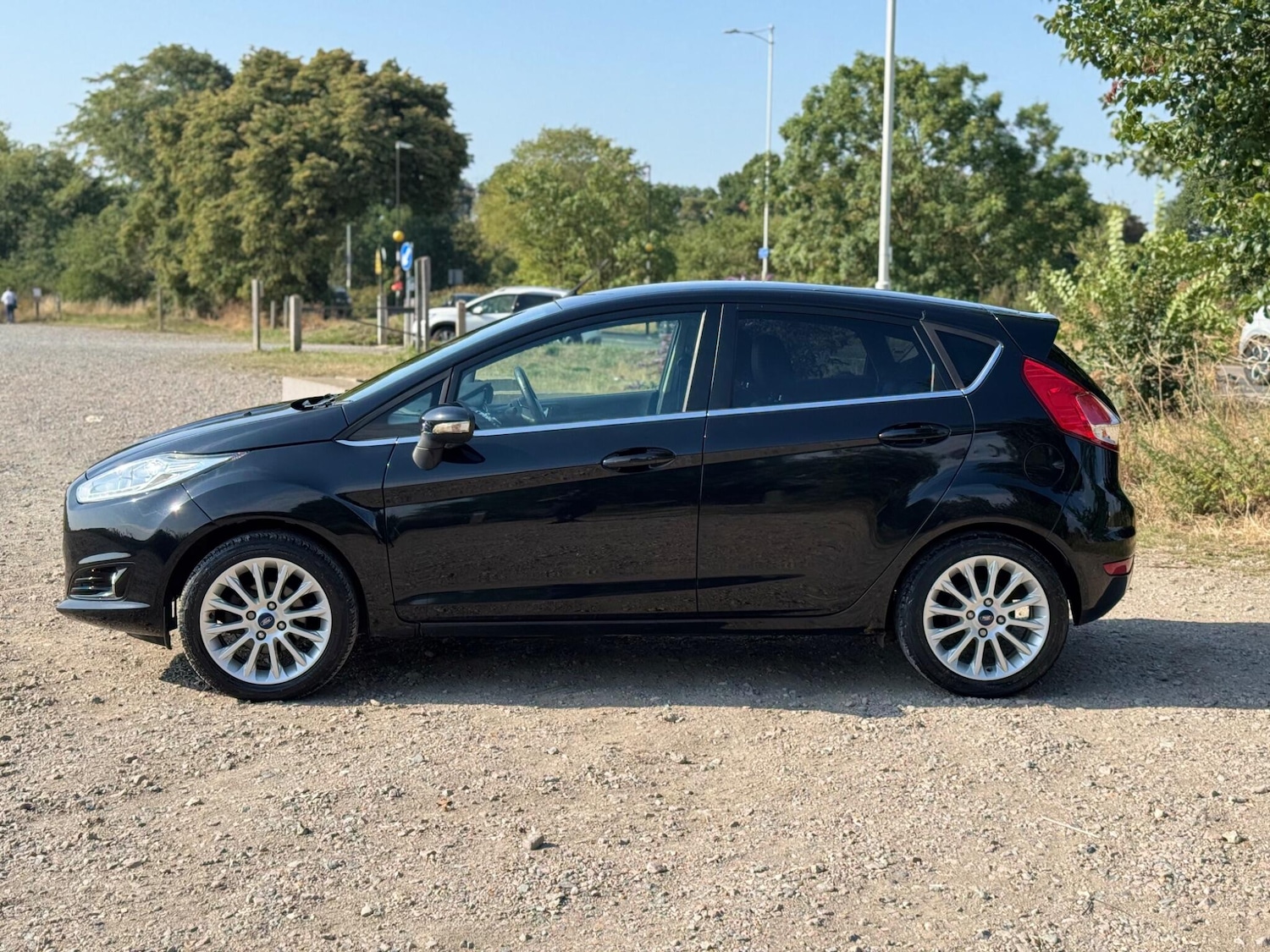 Used Ford Fiesta 2013 for sale - 76549679: Photo 9