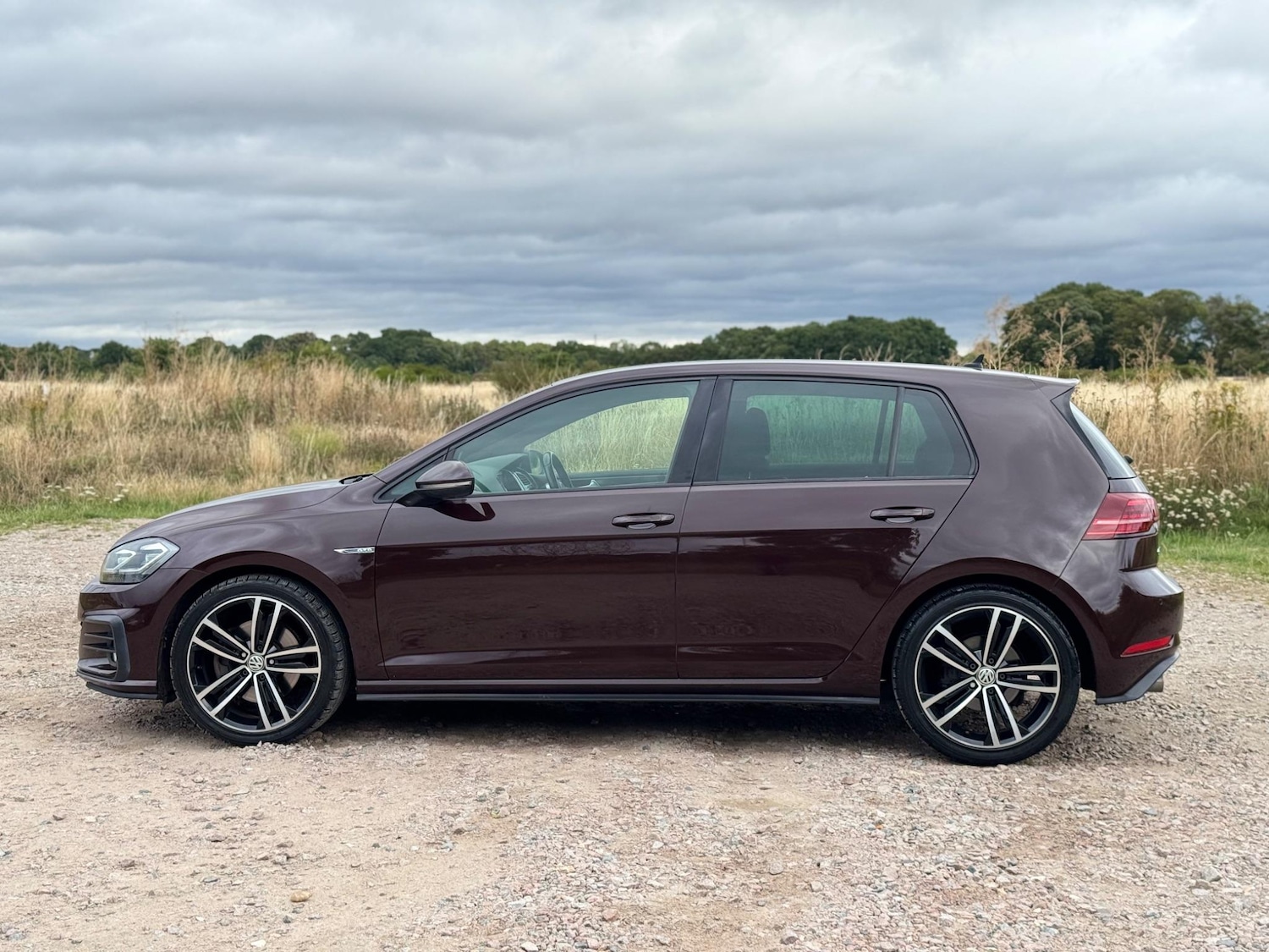 Used Volkswagen Golf 2017 for sale - 76550559: Photo 16