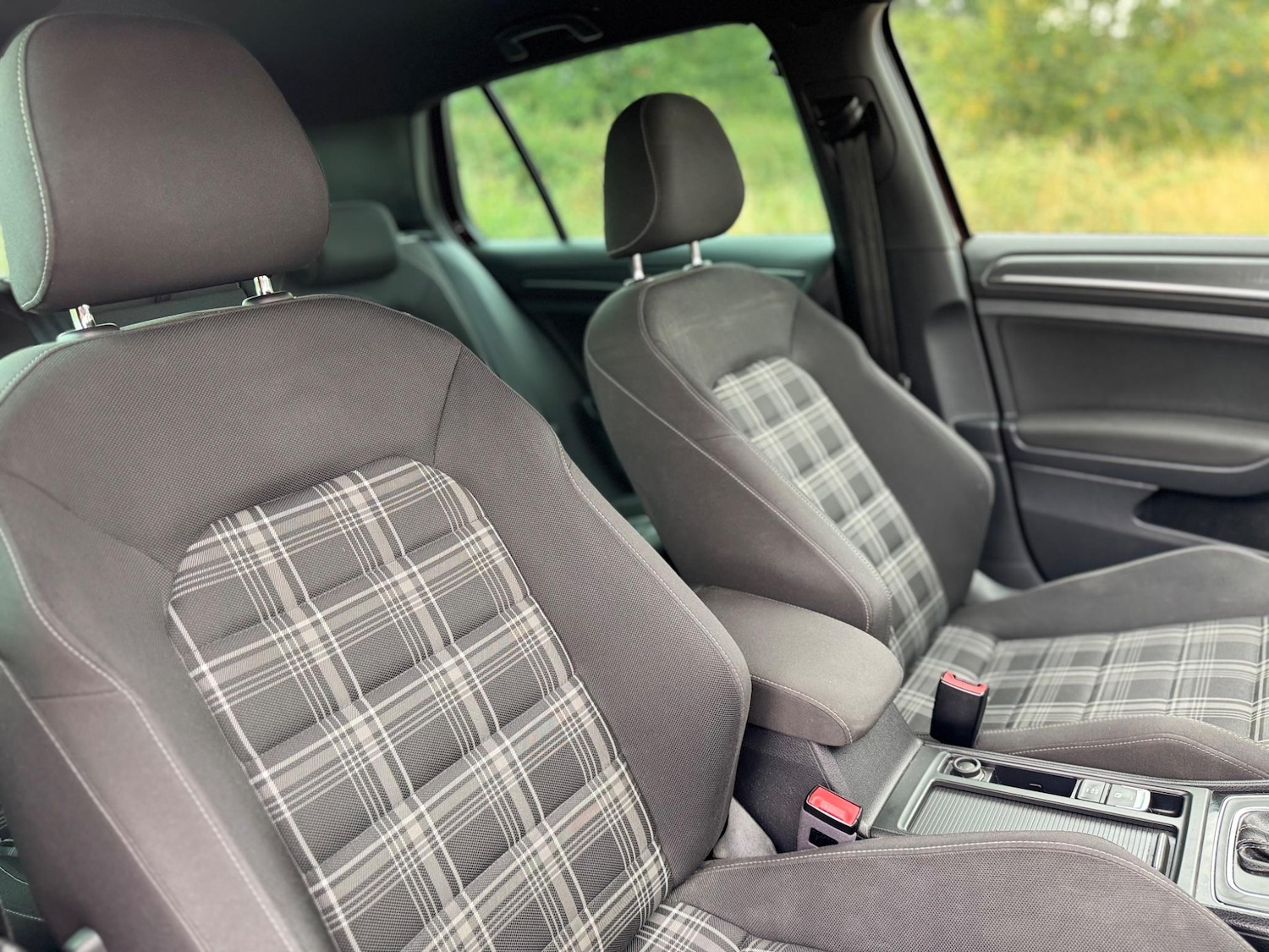 Used Volkswagen Golf 2017 for sale - 76550559: Photo 26