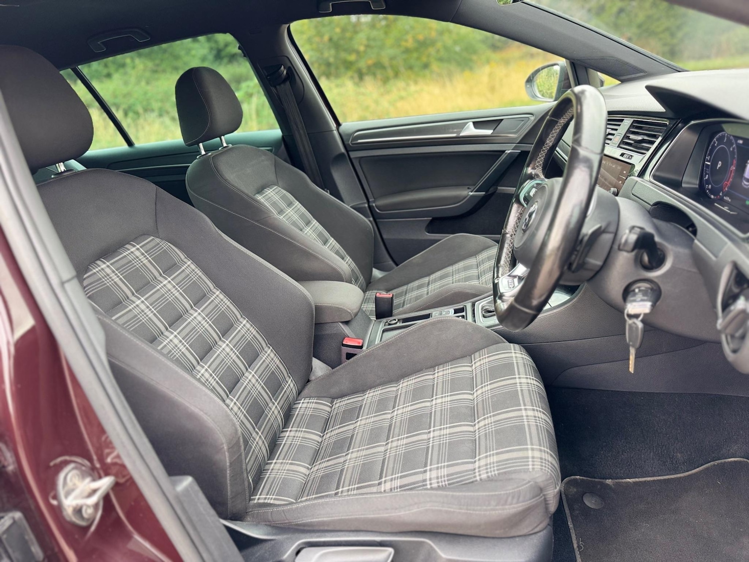 Used Volkswagen Golf 2017 for sale - 76550559: Photo 27