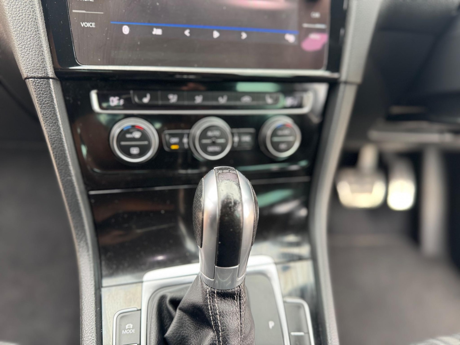 Used Volkswagen Golf 2017 for sale - 76550559: Photo 47